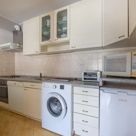 Ivano Apartment